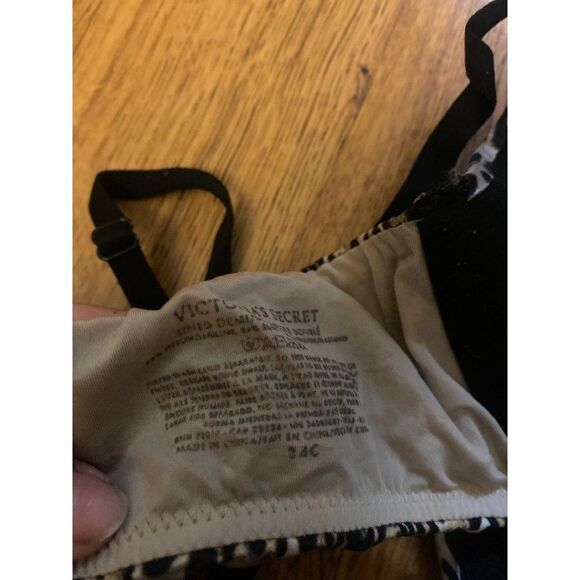 Victoria's secret, women's leopard print bra size 34C - Picture 3 of 3